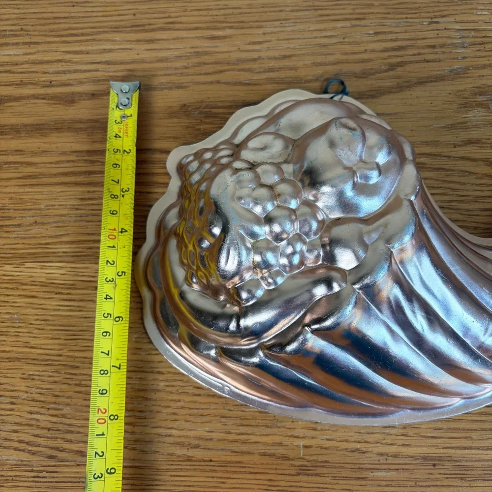 Vintage 1963 A.H.C. Cornucopia Copper Tone Aluminum 5 Cup Jello Cake Mold Pan